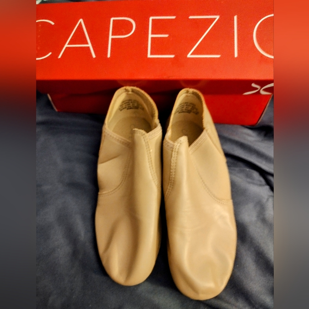 Capezio Tan Jazz Shoes